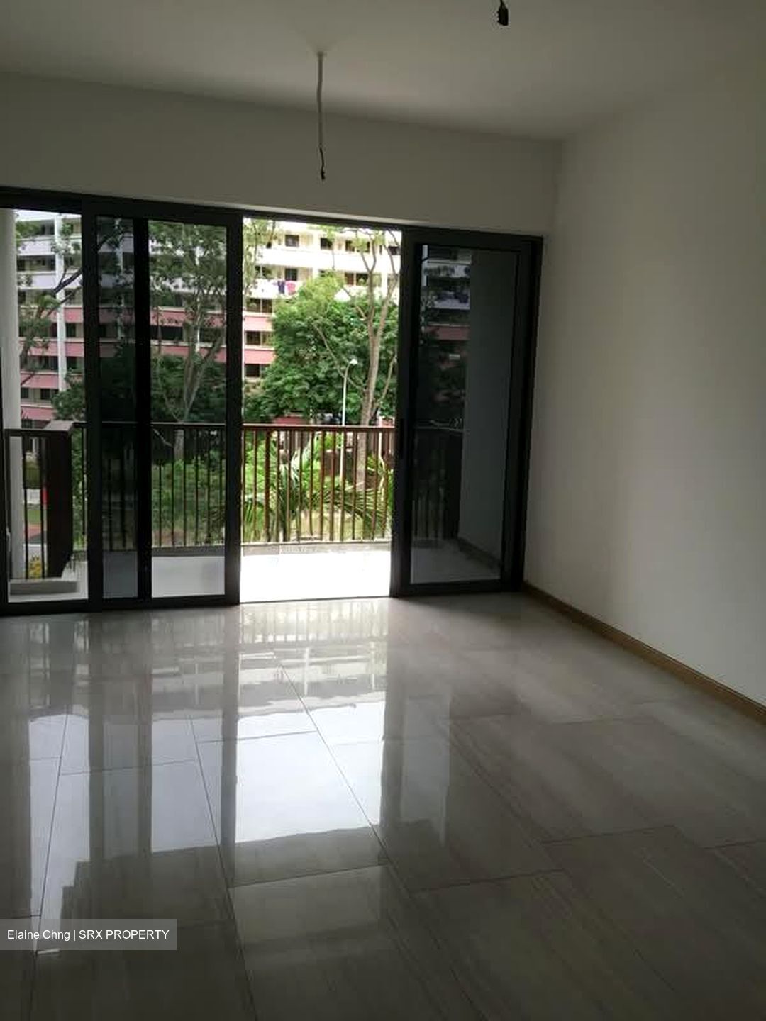 Lakeville (D22), Condominium #569791851